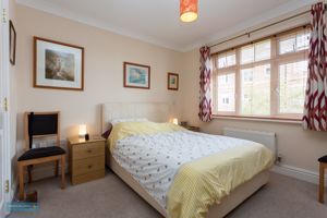 Bedroom- click for photo gallery